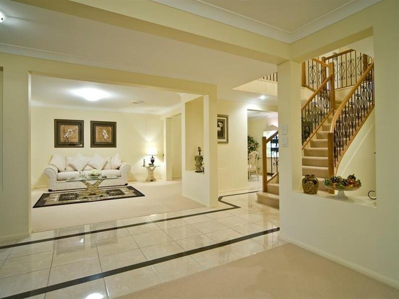 38 Brittany Drive, Oxenford QLD 4210