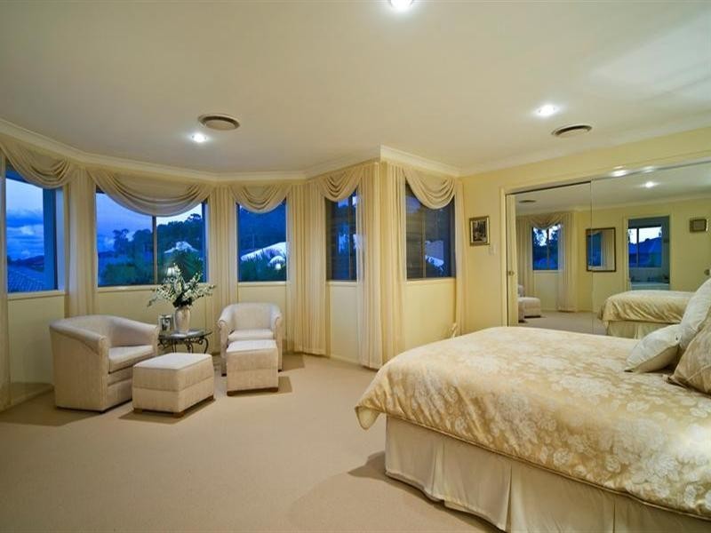 38 Brittany Drive, Oxenford QLD 4210