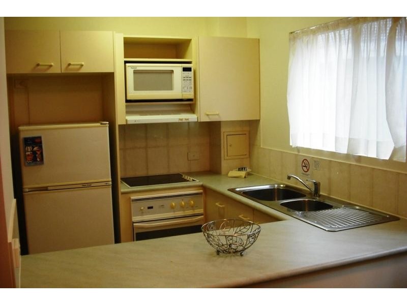 4 Surfers Riverside Apartments.  41 Peninsular Drive, Surfers Paradise QLD 4217