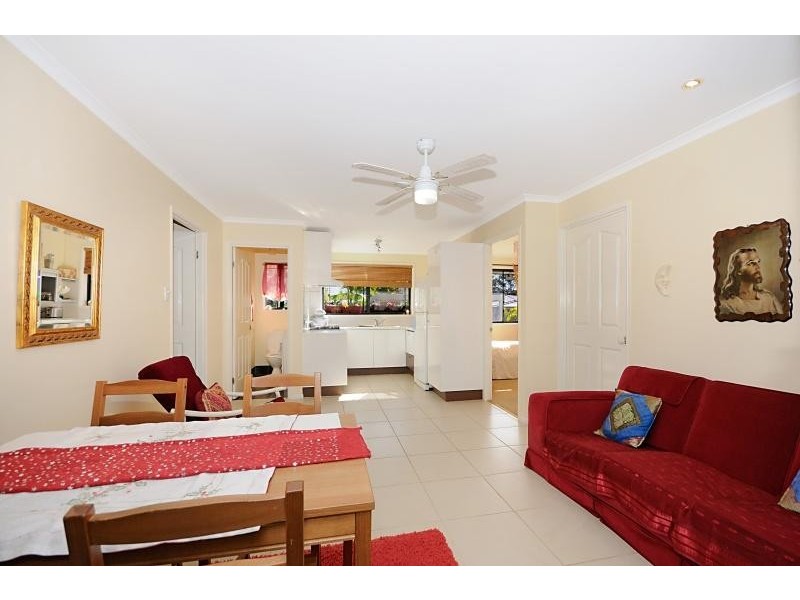 9 Mountain View Crest, Mount Nathan QLD 4211