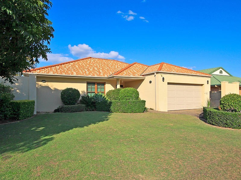 124 Armstrong Way, Highland Park QLD 4211