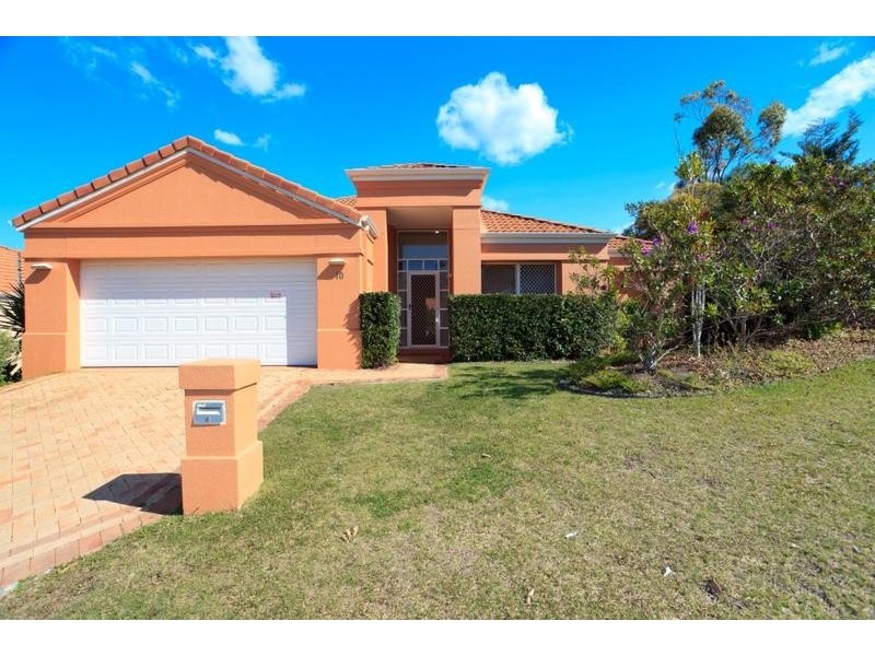 10 Abby Crescent, Ashmore QLD 4214