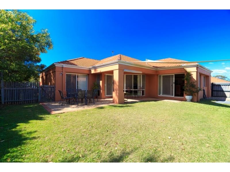 10 Abby Crescent, Ashmore QLD 4214