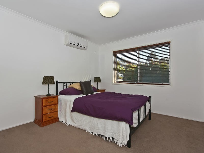 1 Yangoora Crescent, Ashmore QLD 4214