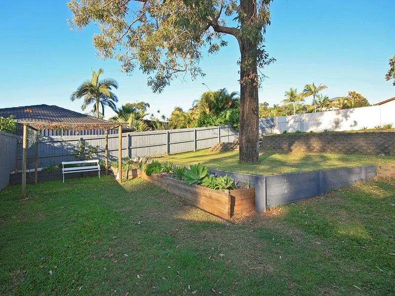 1 Yangoora Crescent, Ashmore QLD 4214