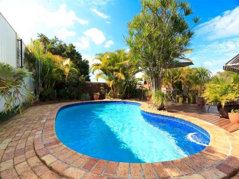 7 Penola Place, Ashmore QLD 4214