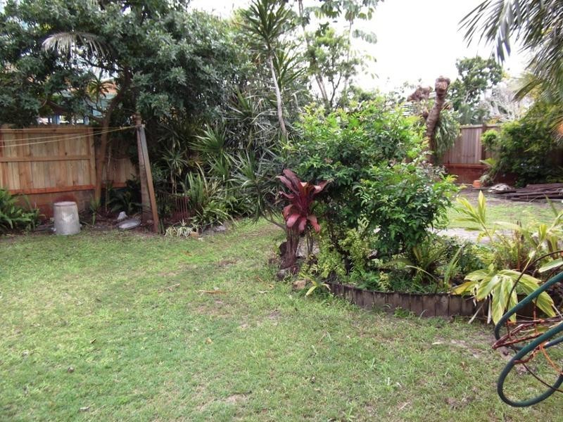 21 Yacht Street, Southport QLD 4215