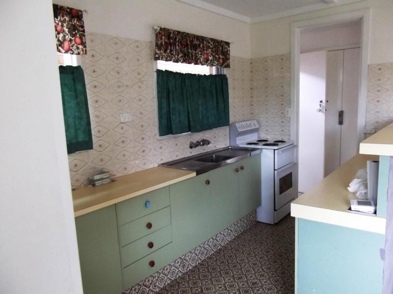 21 Yacht Street, Southport QLD 4215