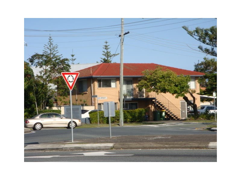 22 Ashmore Road, Bundall QLD 4217