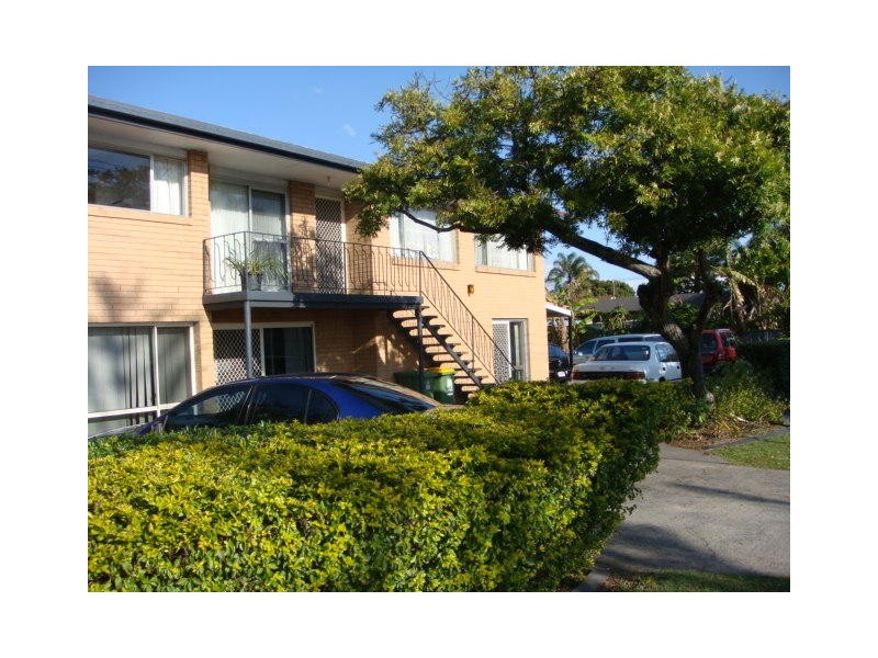 22 Ashmore Road, Bundall QLD 4217