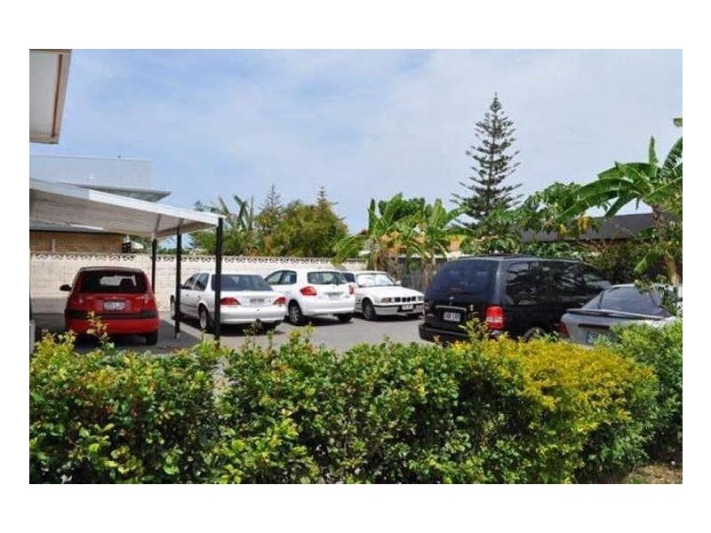 22 Ashmore Road, Bundall QLD 4217