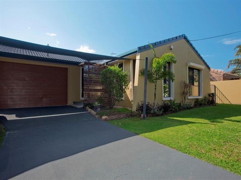 55 Guineas Creek Road, Elanora QLD 4221