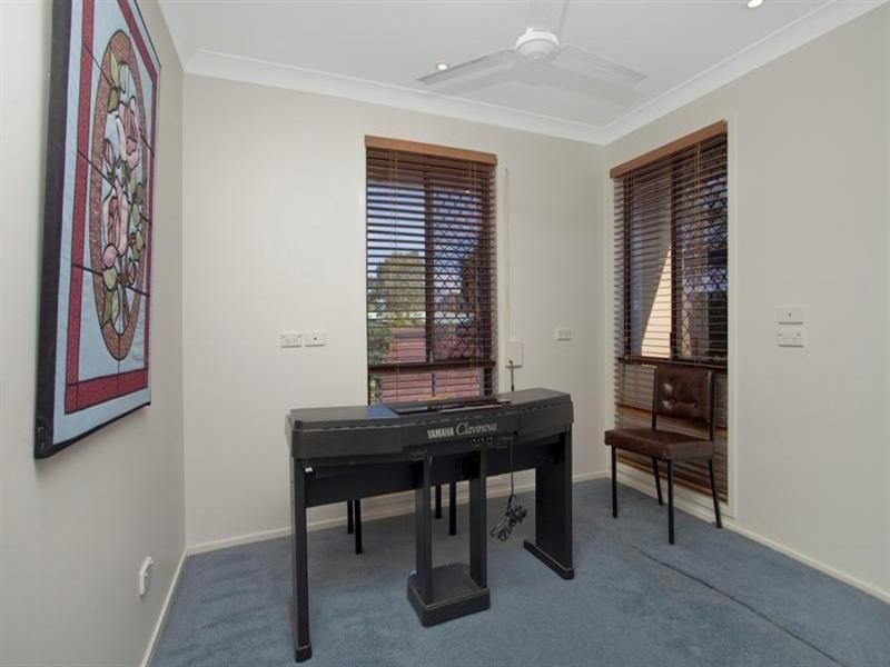 55 Guineas Creek Road, Elanora QLD 4221