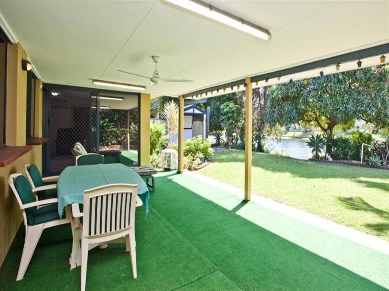 55 Guineas Creek Road, Elanora QLD 4221