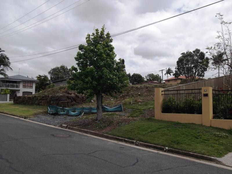 18 Clare Street, Southport QLD 4215