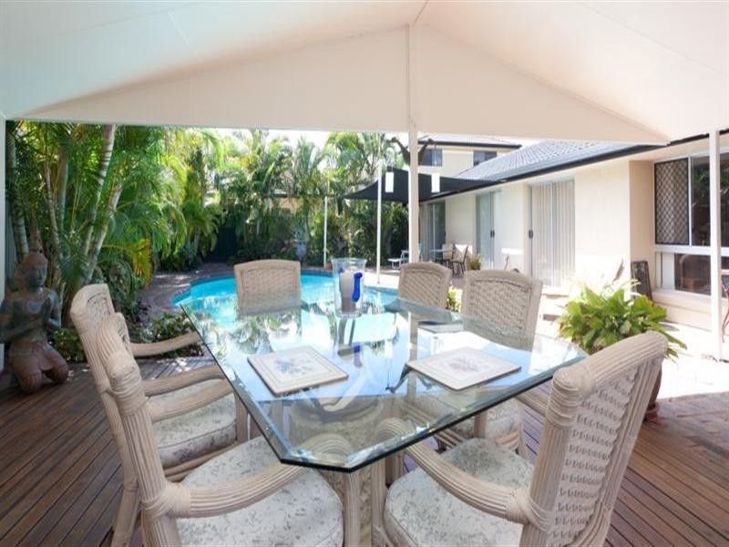 19 Panitz Street, Sorrento QLD 4217