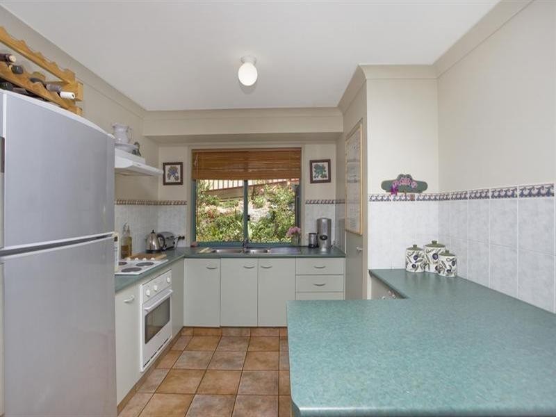 9 Paddington Drive, Carrara QLD 4211