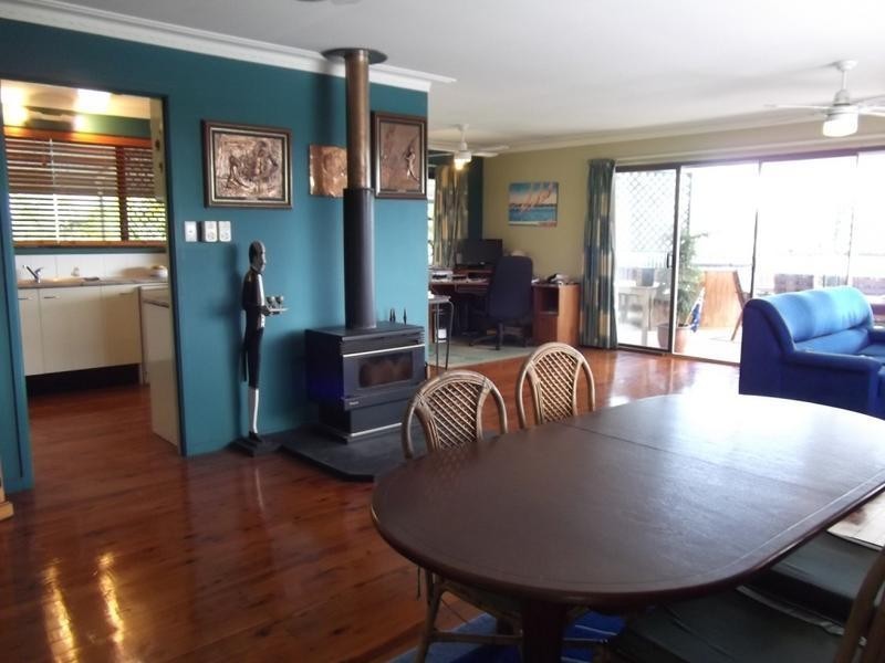 12 Warrener Street, Carrara QLD 4211