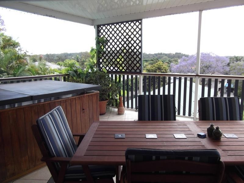 12 Warrener Street, Carrara QLD 4211