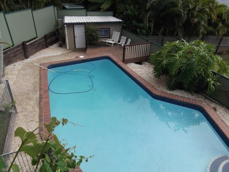 12 Warrener Street, Carrara QLD 4211