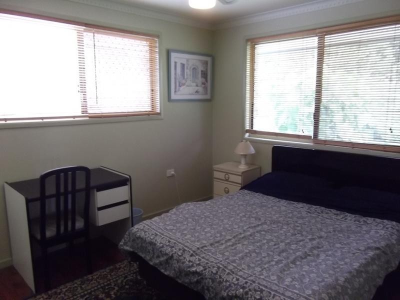 12 Warrener Street, Carrara QLD 4211