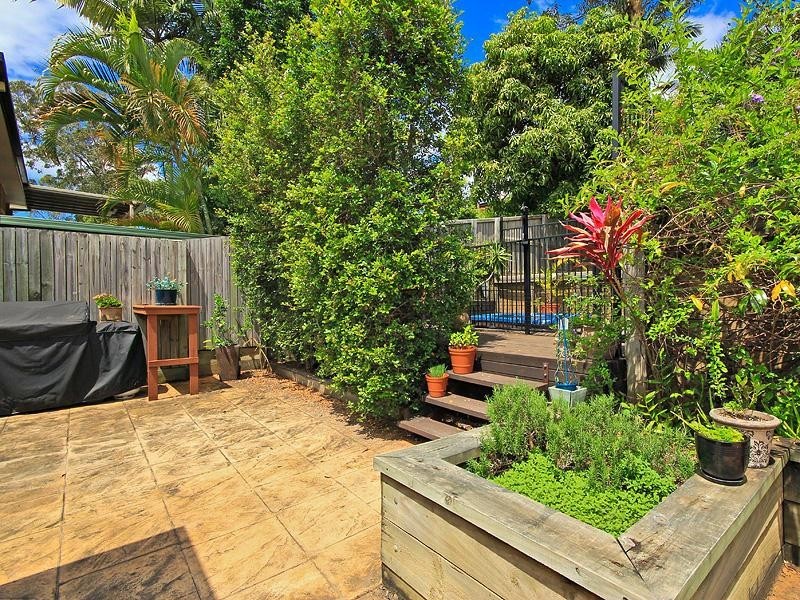 12 Warrungen Way, Ashmore QLD 4214