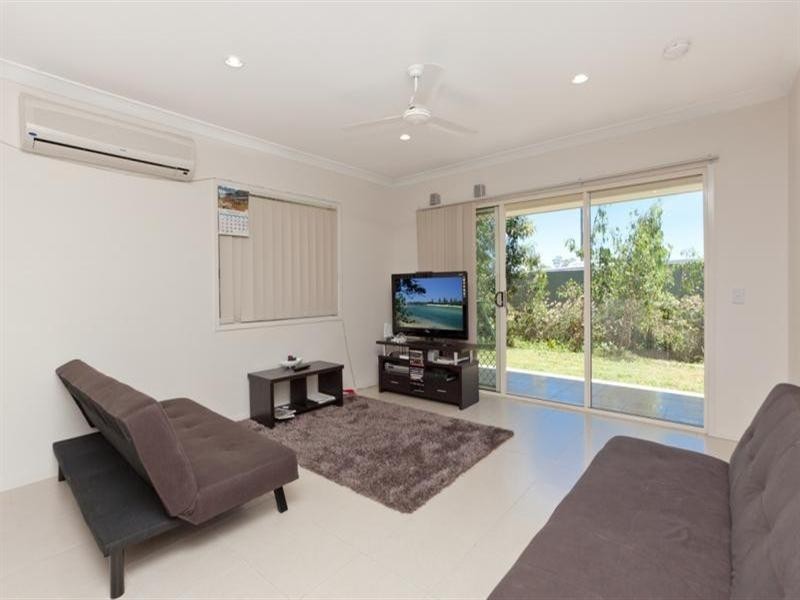 7 Villas On Holmview.  37 Solar Street, Beenleigh QLD 4207