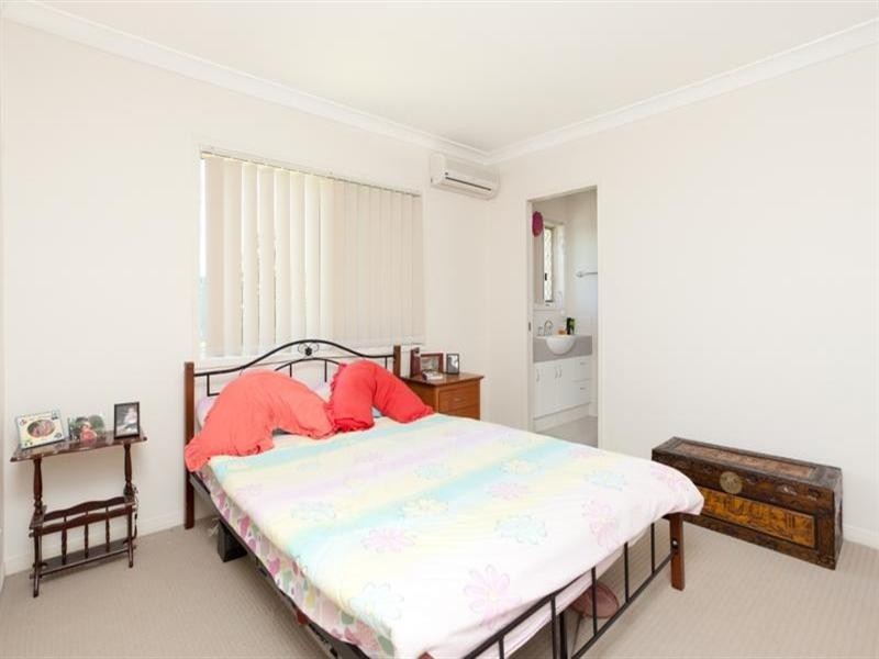 7 Villas On Holmview.  37 Solar Street, Beenleigh QLD 4207