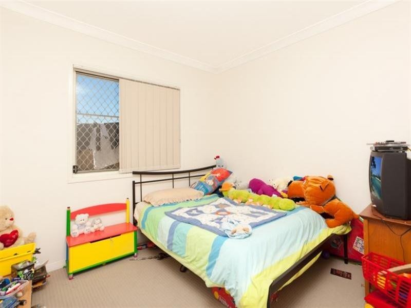 7 Villas On Holmview.  37 Solar Street, Beenleigh QLD 4207