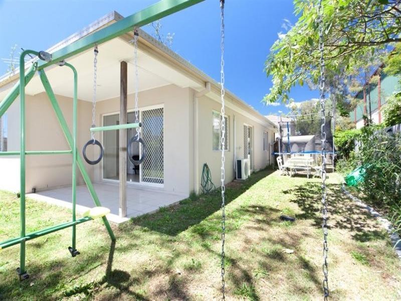 7 Villas On Holmview.  37 Solar Street, Beenleigh QLD 4207