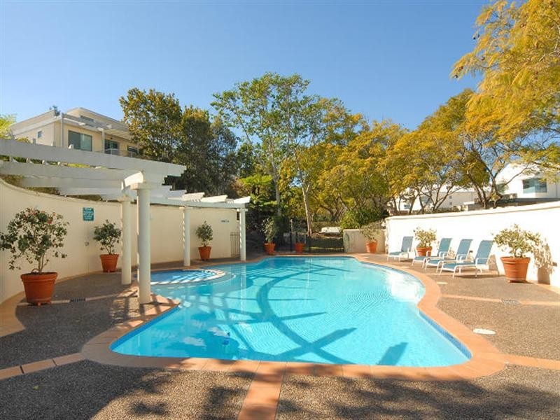 1126 Spring Terraces.  Royal Pines.  Ross Street, Benowa QLD 4217