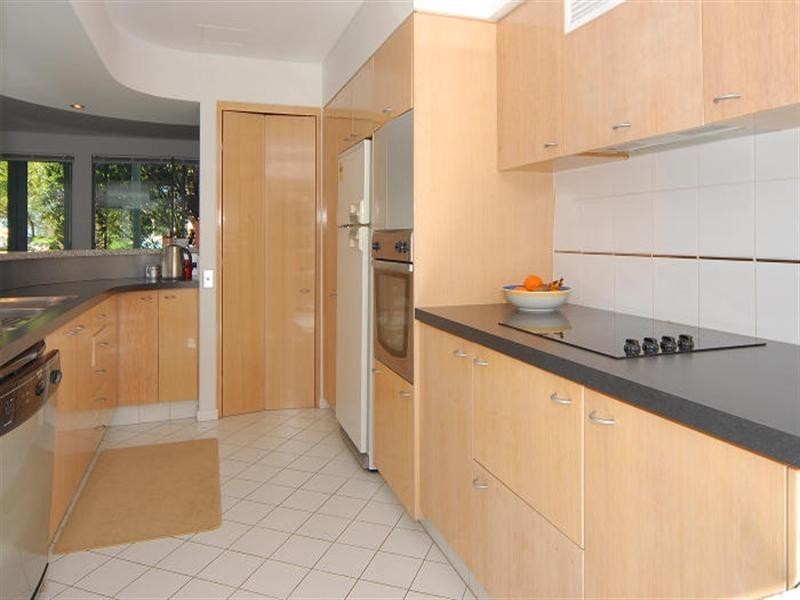 1126 Spring Terraces.  Royal Pines.  Ross Street, Benowa QLD 4217