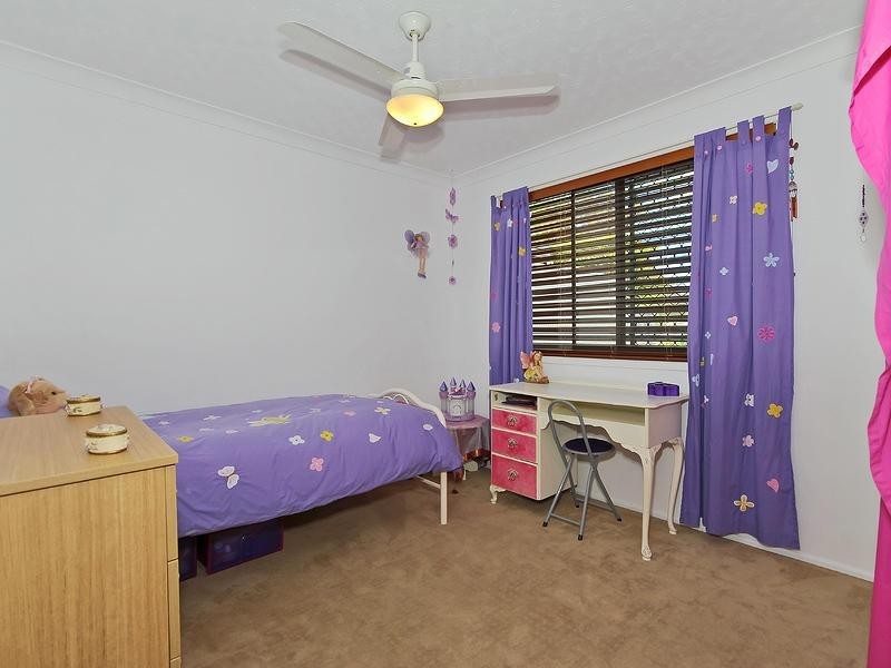 34 Kerria Crescent, Ashmore QLD 4214