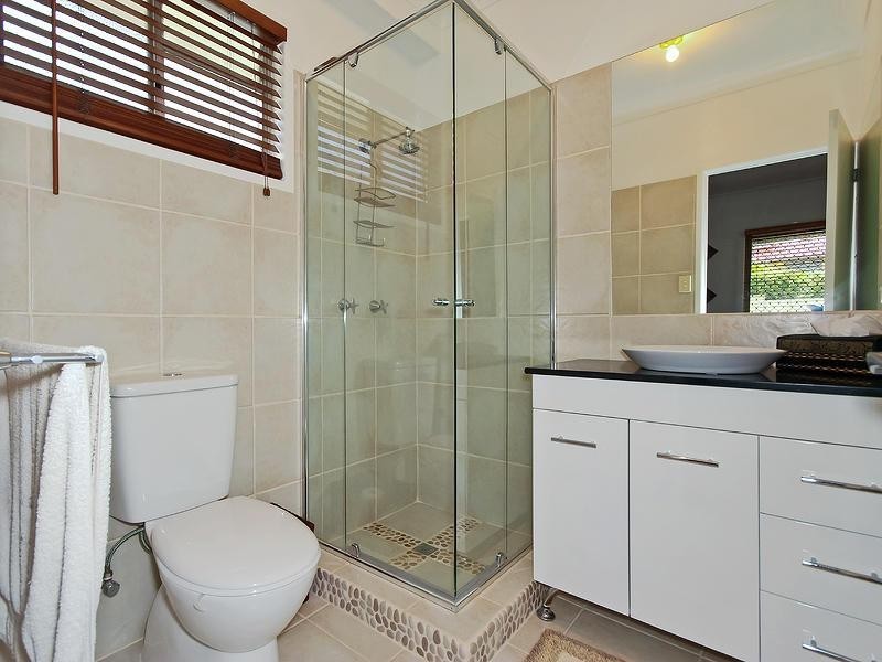 34 Kerria Crescent, Ashmore QLD 4214