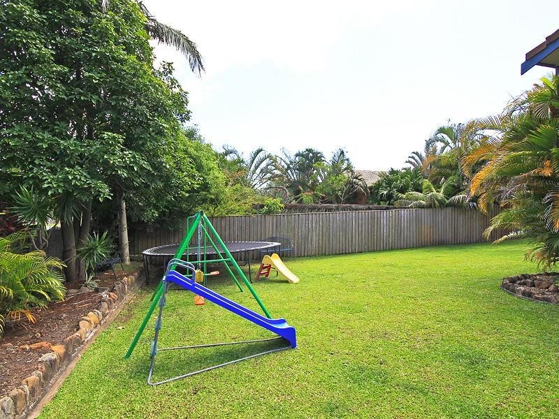 34 Kerria Crescent, Ashmore QLD 4214
