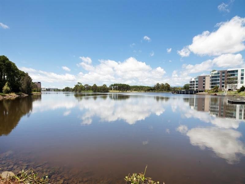 2A Ben Lexcen Place, Robina QLD 4226