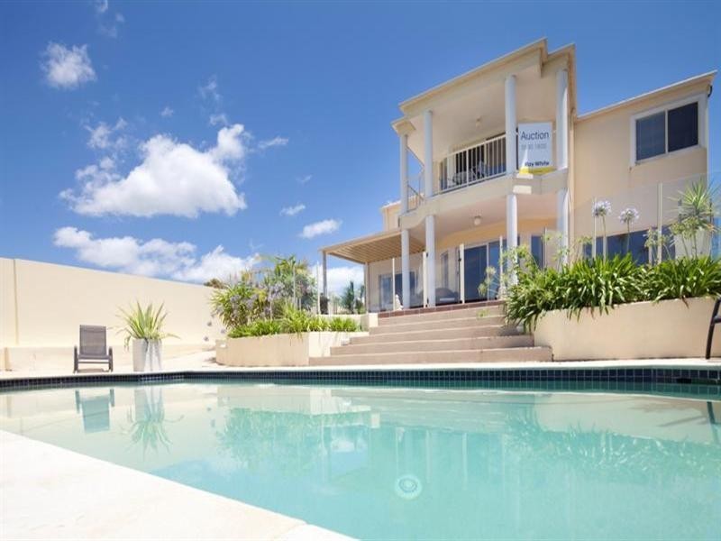 2A Ben Lexcen Place, Robina QLD 4226