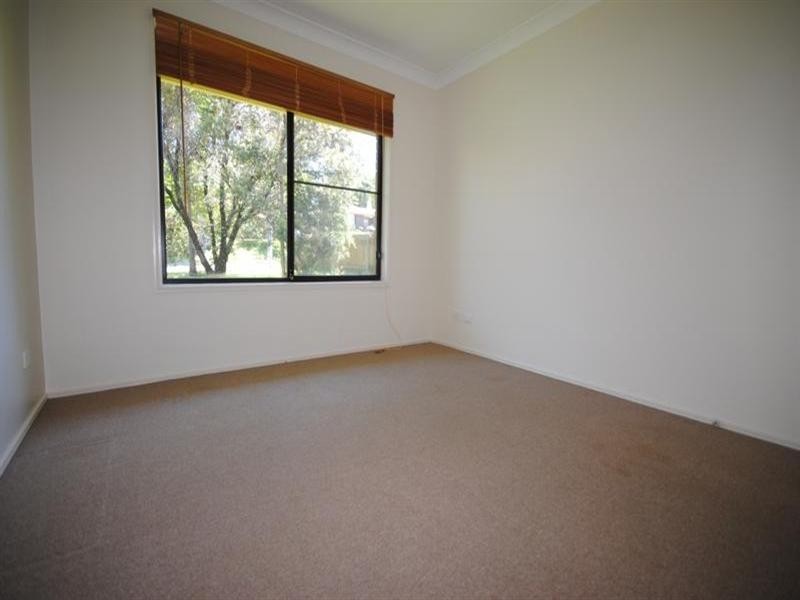 225 Discovery Drive, Helensvale QLD 4212