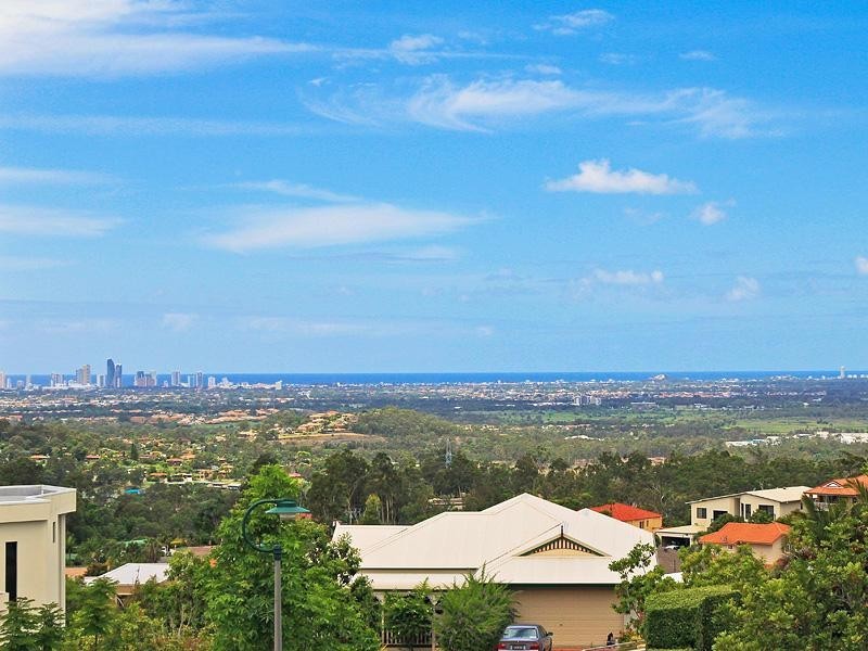 2 Ramada Place, Highland Park QLD 4211