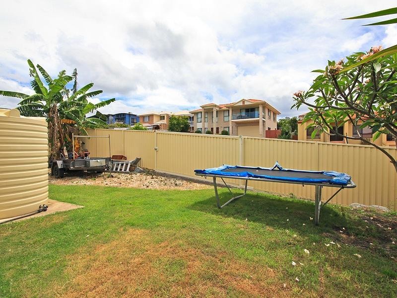 2 Ramada Place, Highland Park QLD 4211