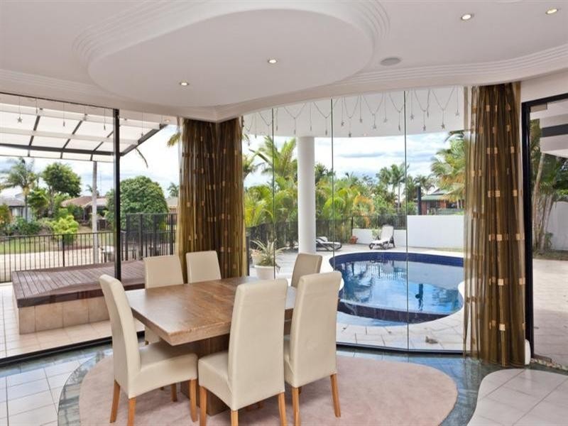 114 Campbell Street, Sorrento QLD 4217