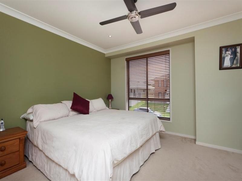 27 Casuarina Drive, Molendinar QLD 4214