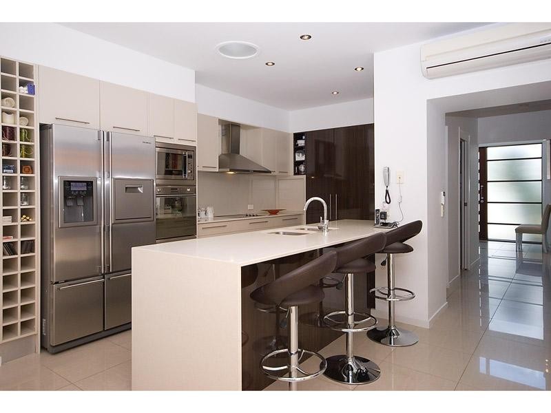 1011A & B Lakeview Terrace.  Royal Pines Riverside., Benowa QLD 4217