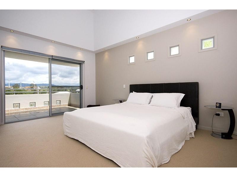 1011A & B Lakeview Terrace.  Royal Pines Riverside., Benowa QLD 4217
