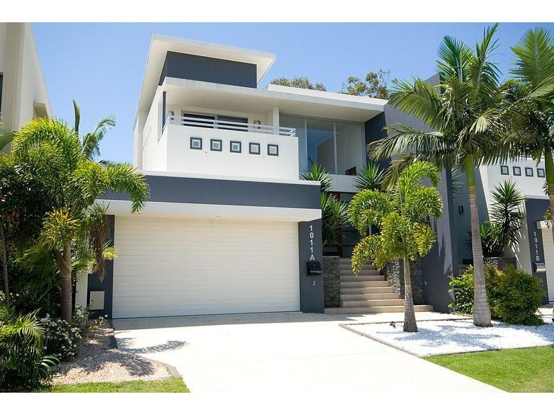 1011A & B Lakeview Terrace.  Royal Pines Riverside., Benowa QLD 4217