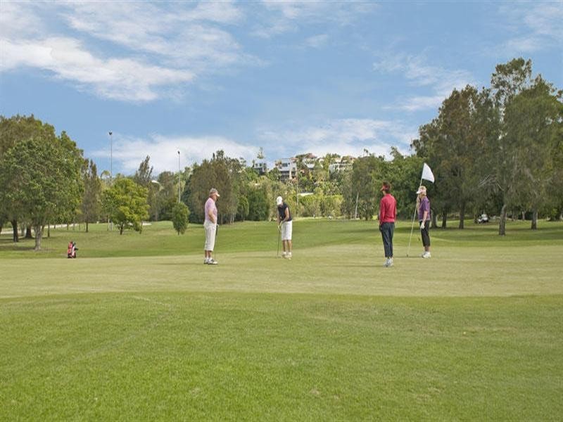 1 1 Quay Views. Emerald Islands Drive, Carrara QLD 4211