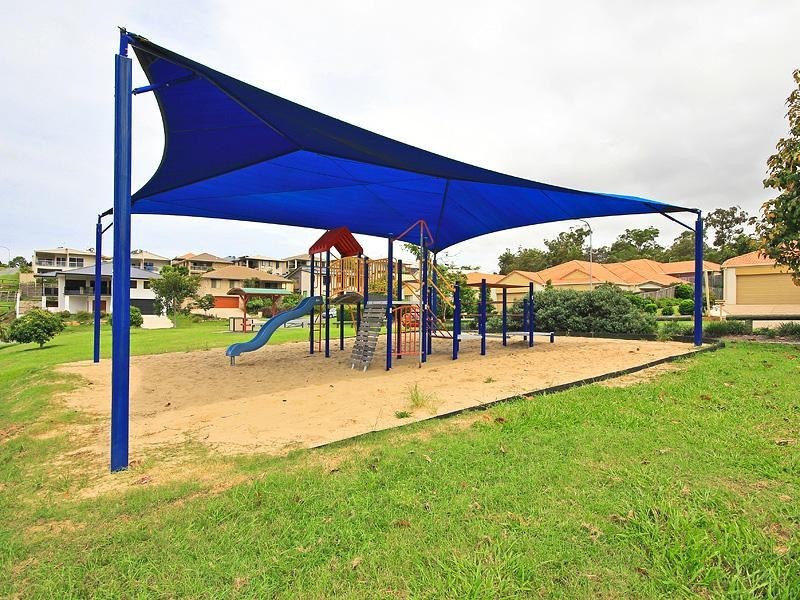 13 Hellman Street, Molendinar QLD 4214