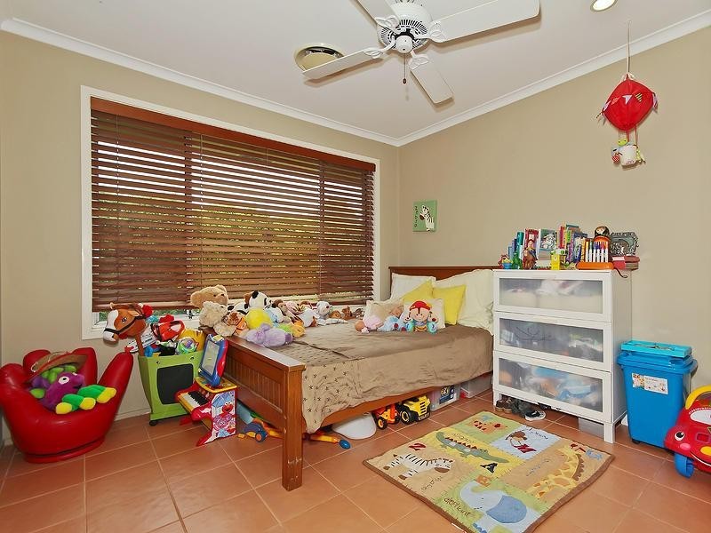 93 Monaco Street, Broadbeach Waters QLD 4218