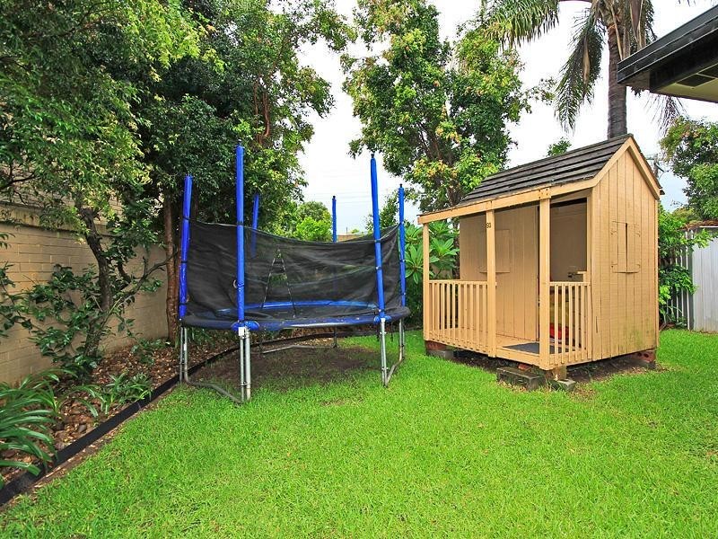 93 Monaco Street, Broadbeach Waters QLD 4218