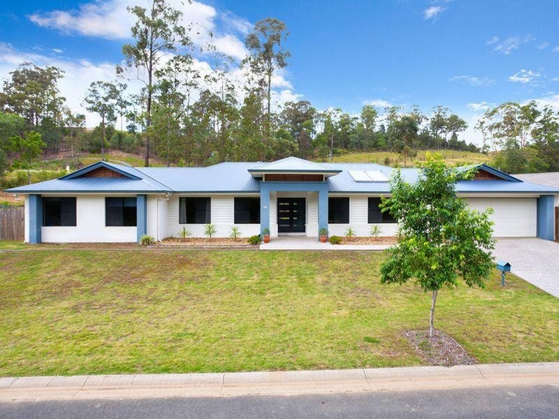 32 Roberts Drive, Maudsland QLD 4210